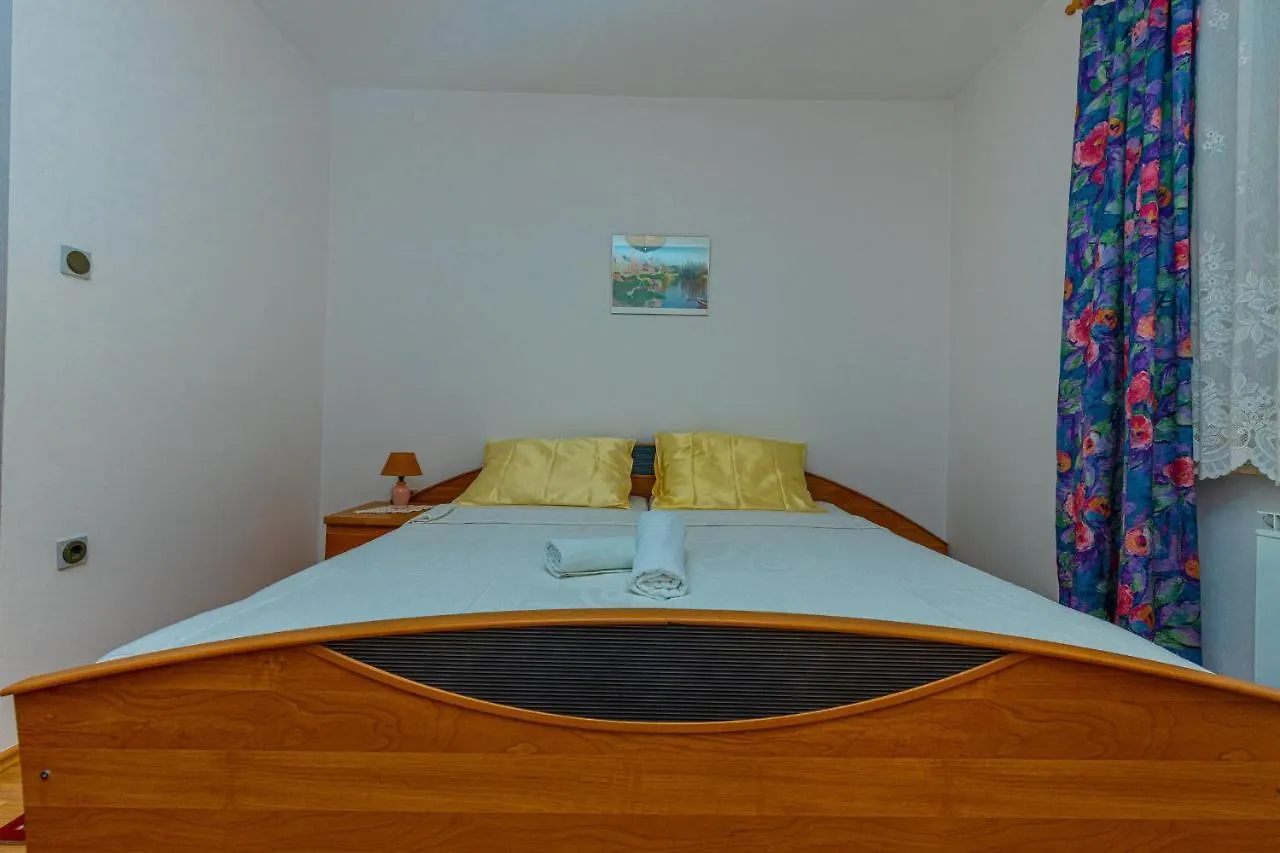 Ξενοδοχείο με διαμερίσματα Vacattio Apartment 2 Crikvenica